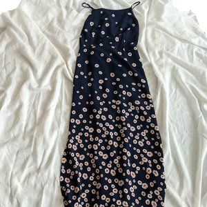Forever 21 Medium Floral Print Midi Dress